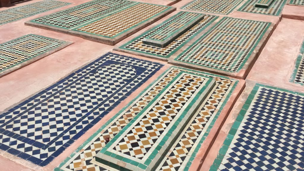 Saadians tombs - tumbas do período Saadiano em Marrakesh e representam o melhor e mais belo exemplo da arquitetura islâmica no Marrocos